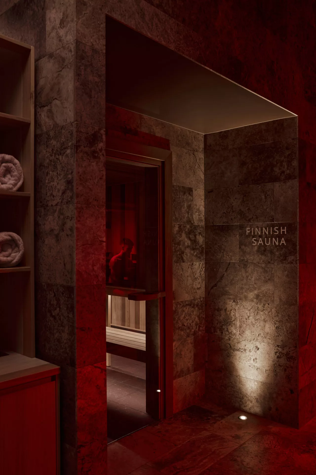 ALBION BATHHOUSE 15 07 24 0714