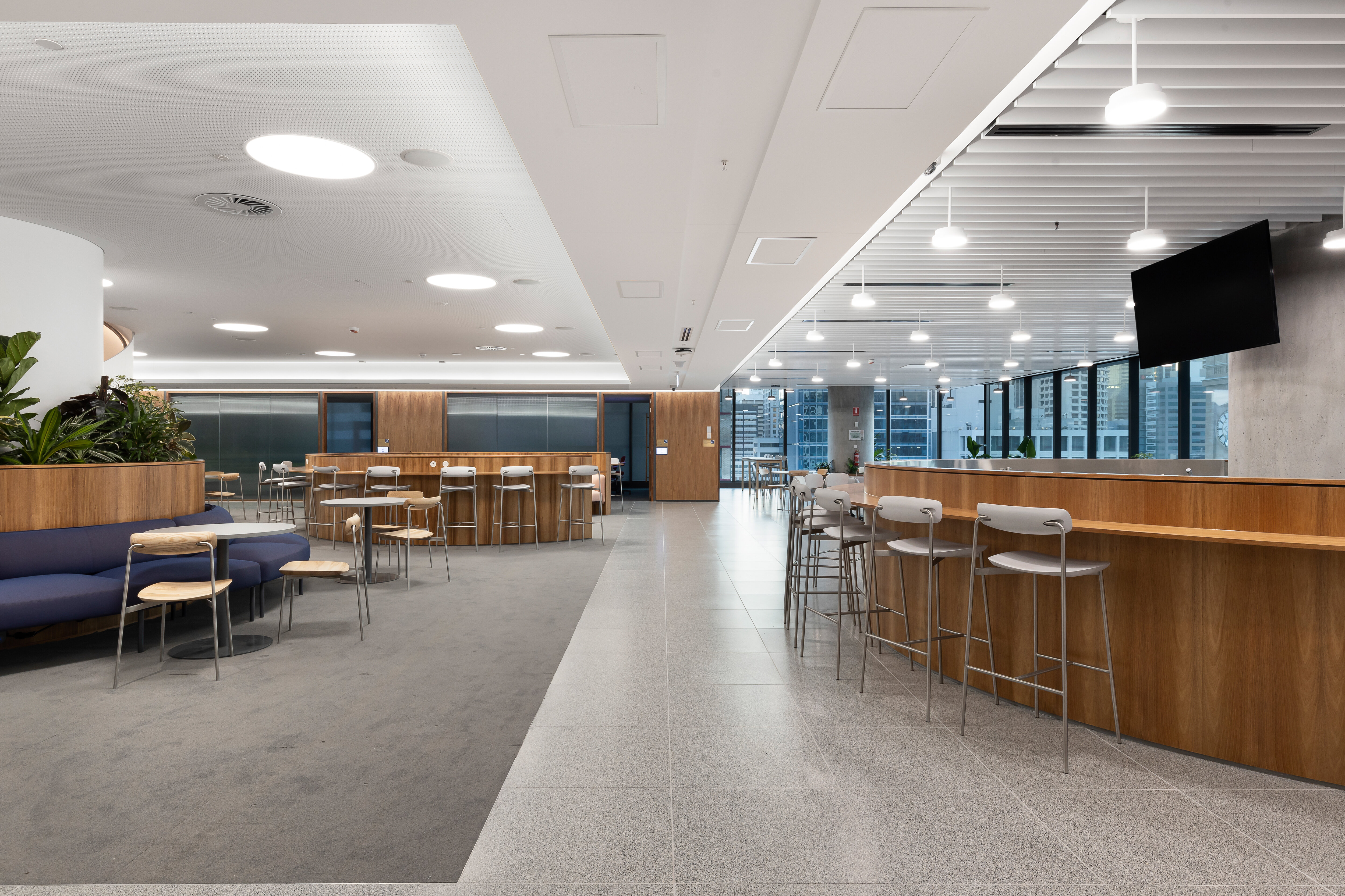 KPMG Brisbane, Architect: Cox Architecture, Engineer: Aston Consulting, Photographer: Pixel Collective